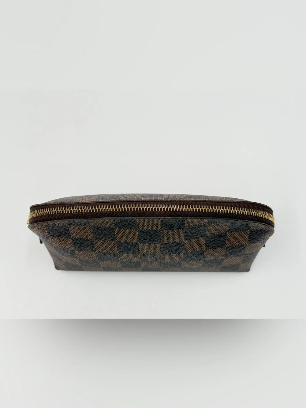 Louis Vuitton Damier Ebene Cosmetic Bag Great Condition w/Dust Bag & Entrupy COA